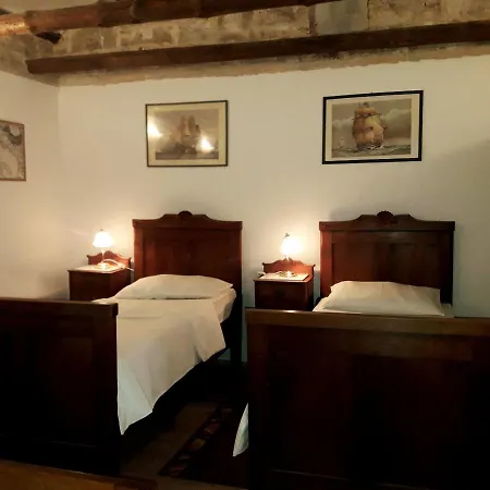 Casa Istriana Nona Pina Kaštelir