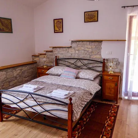 Casa Istriana Nona Pina Prázdninový dům Kaštelir