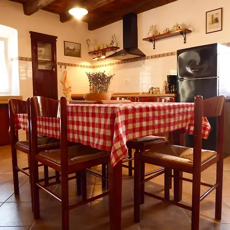 Casa Istriana Nona Pina Kaštelir